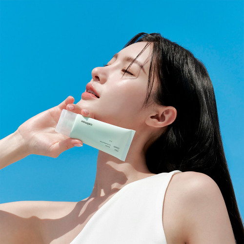 Лёгкий безмасляный крем с экстрактом центеллы Celimax The Real Cica Soothing Cream