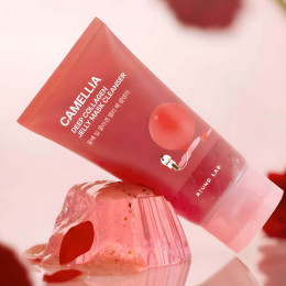 Пенка для умывания с чёрной соей и пантенолом Round Lab Soybean Panthenol Cleanser