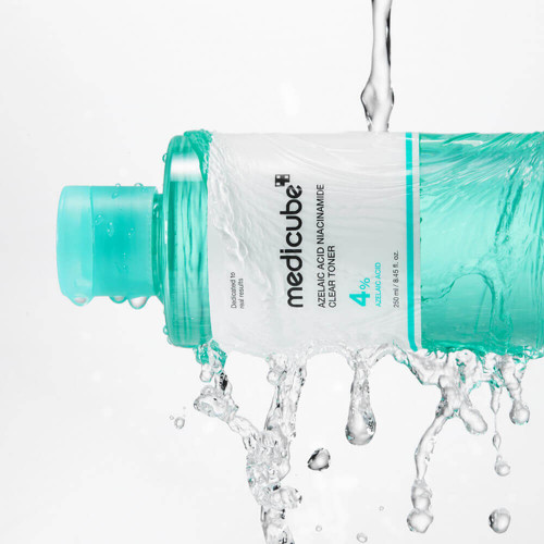 Очищающий тонер с 4% азелаиновой кислоты medicube Azelaic Acid Niacinamide Clear Toner