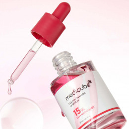 Осветляющая сыворотка с ниацинамидом medicube TXA Niacinamide 15 Serum