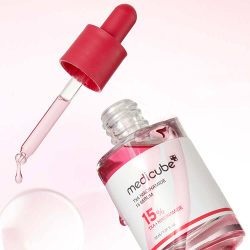 Осветляющая сыворотка с ниацинамидом medicube TXA Niacinamide 15 Serum