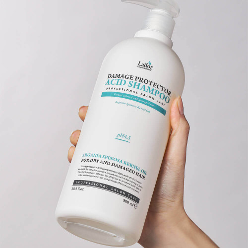 Защитный шампунь для поврежденных волос Lador Damaged Protector Acid Shampoo 900 ml